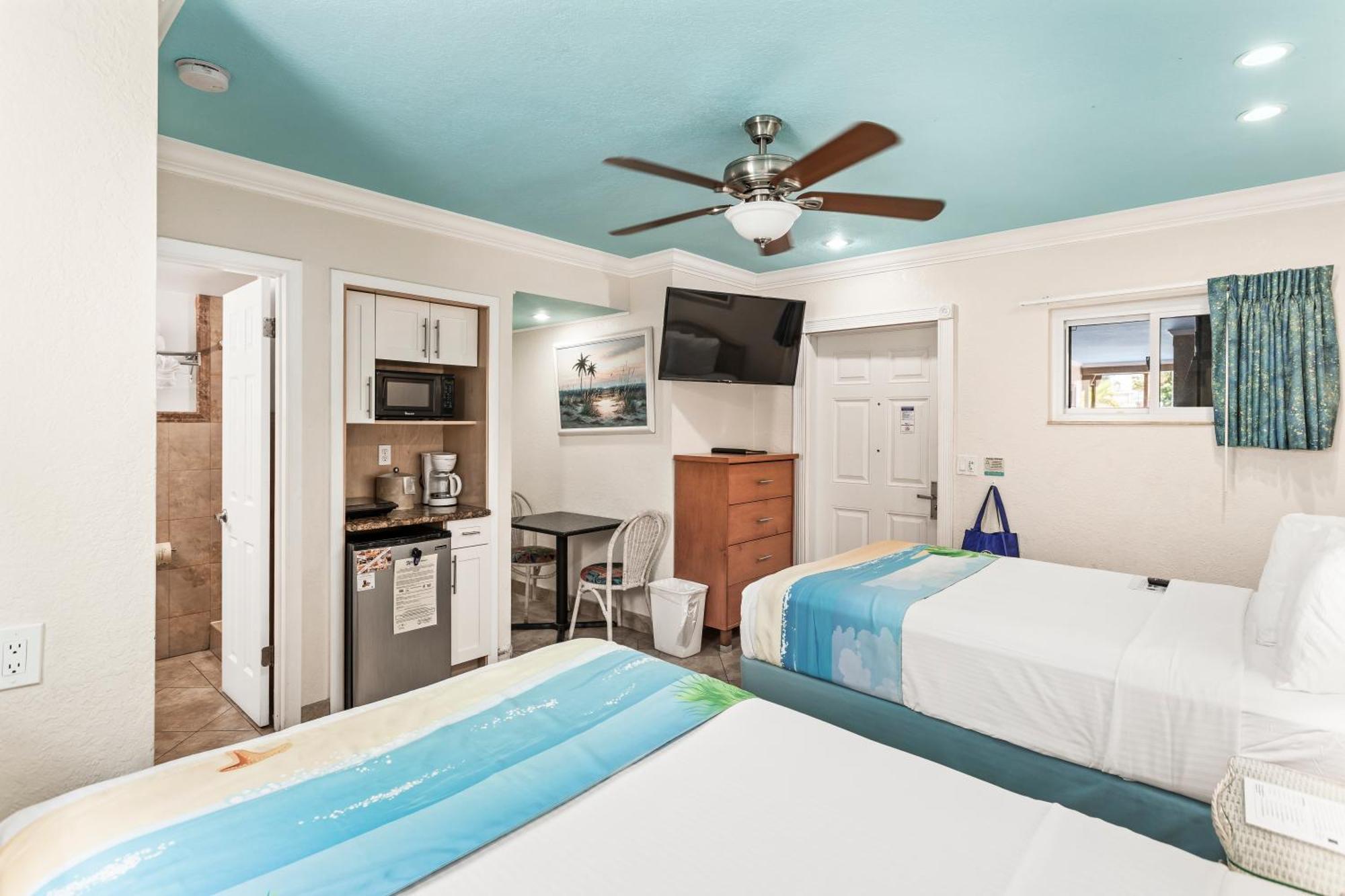 Bay Palms Waterfront Resort - Hotel And Marina St. Pete Beach Chambre photo