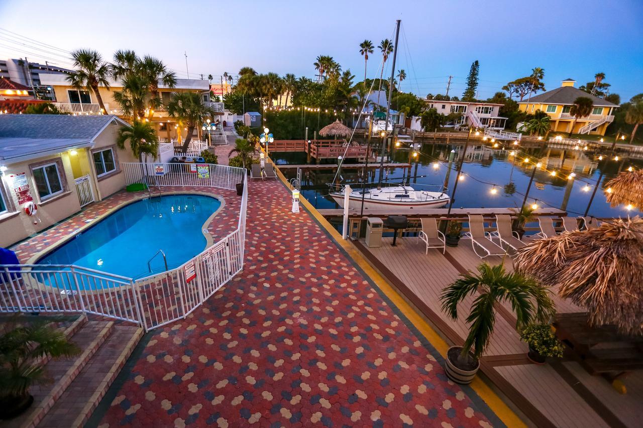 Bay Palms Waterfront Resort - Hotel And Marina St. Pete Beach Extérieur photo