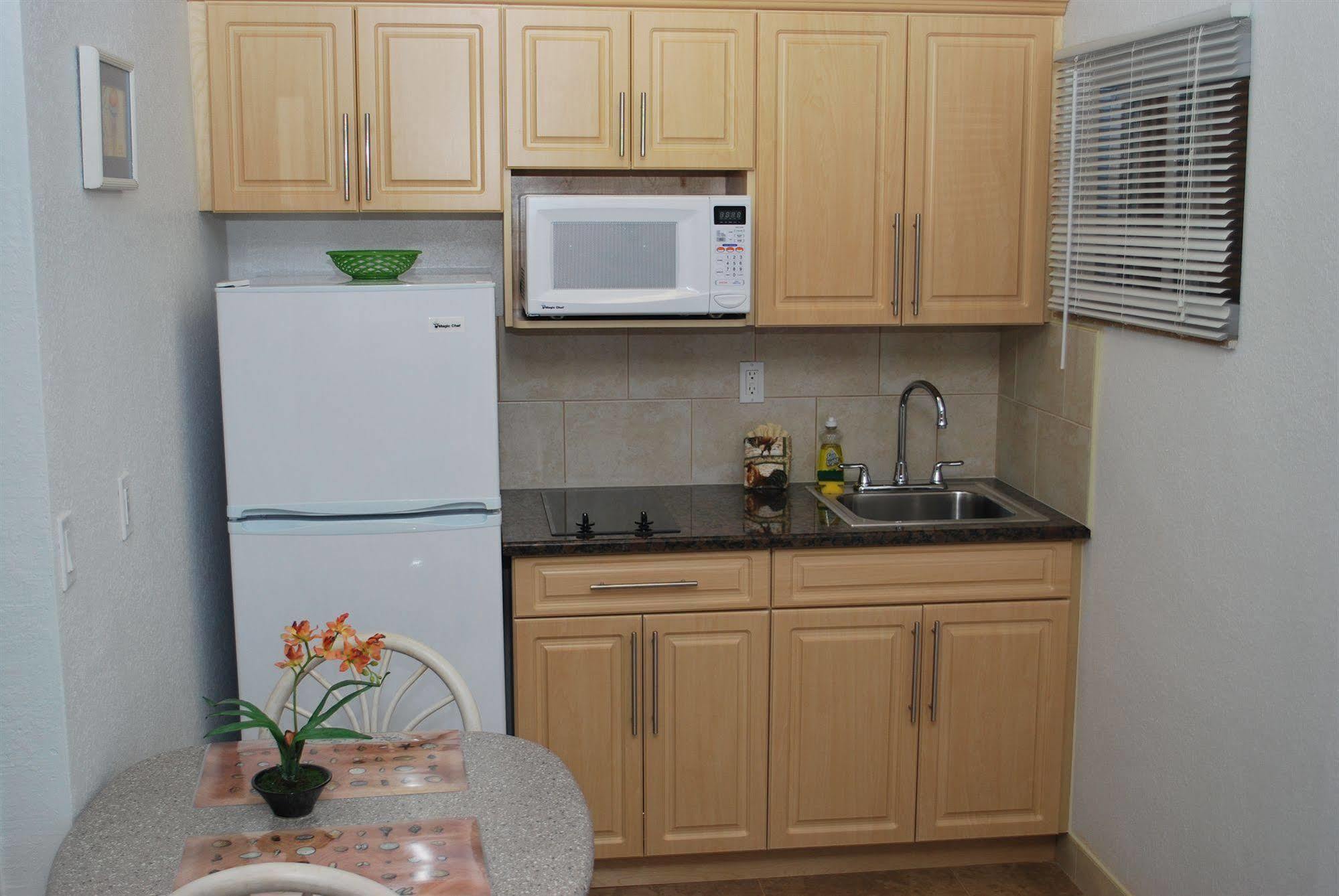 Bay Palms Waterfront Resort - Hotel And Marina St. Pete Beach Chambre photo